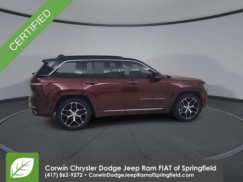 Certified 2025 Jeep Grand Cherokee Summit AWD/4WD image 16