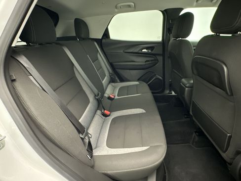 Certified 2024 Chevrolet TrailBlazer LT AWD/4WD image 29
