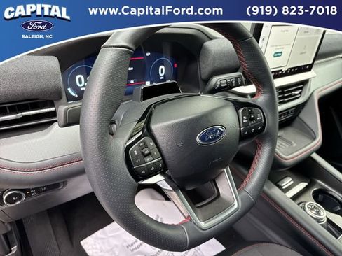 Certified 2025 Ford Explorer ST-Line w/ Premium Package AWD/4WD image 25
