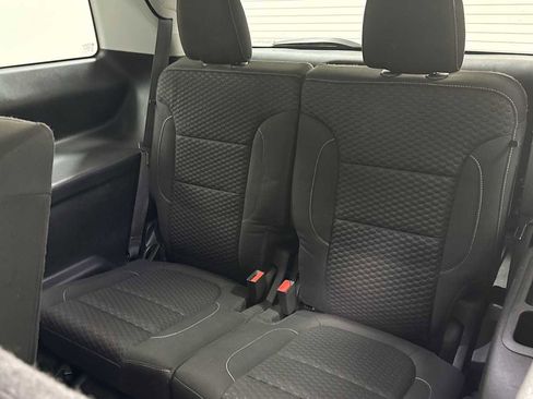 Used 2019 GMC Acadia SLE w/ LPO, Floor Liner Package image 24