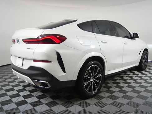 Used 2025 BMW X6 xDrive40i image 3