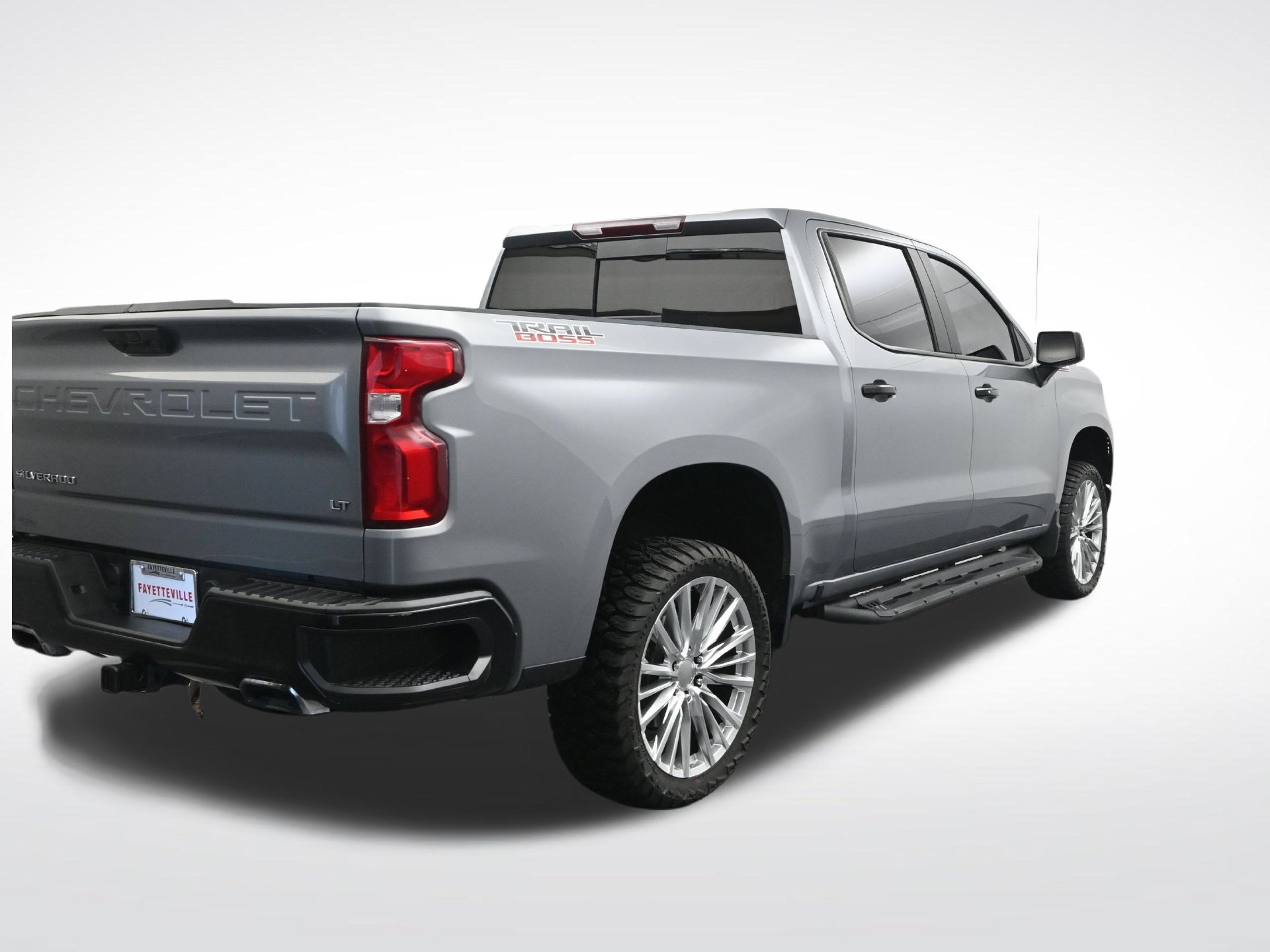 Used 2025 Chevrolet Silverado 1500 LT Trail Boss w/ Convenience Package II AWD/4WD image 6