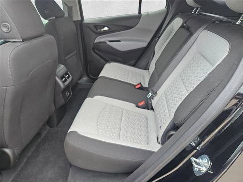 Used 2024 Chevrolet Equinox LT FWD image 11