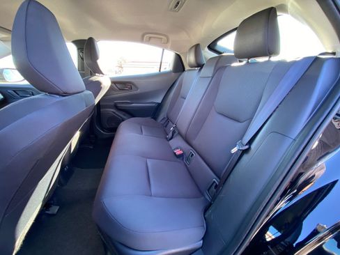 Used 2025 Toyota Prius LE image 25