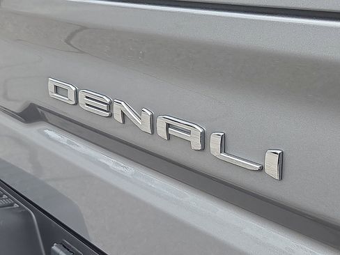 Used 2023 GMC Sierra 1500 Denali w/ Denali Reserve Package image 8