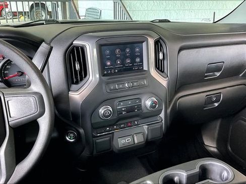 Used 2025 GMC Sierra 1500 Pro w/ Graphite Edition AWD/4WD image 9