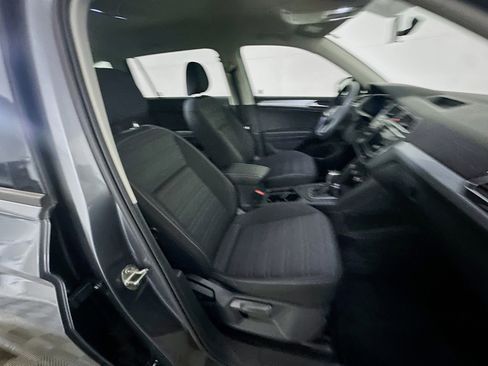 Used 2022 Volkswagen Tiguan S image 29