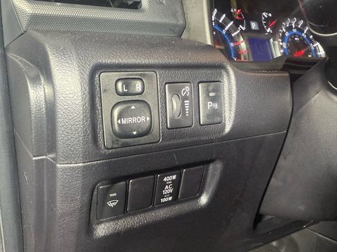 Used 2019 Toyota 4Runner Limited AWD/4WD image 15