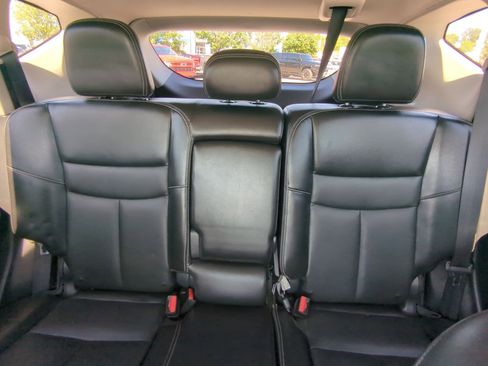 Used 2018 Nissan Murano SL w/ Moonroof Package image 21