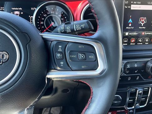 Used 2022 Jeep Wrangler Unlimited Rubicon w/ LED Lighting Group image 12