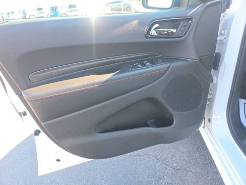 Used 2023 Dodge Durango R/T image 12