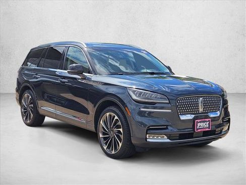 Used 2021 Lincoln Aviator Reserve w/ Equipment Group 201A AWD/4WD image 3