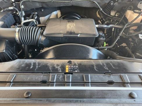 Used 2025 Chevrolet Silverado 2500 W/T image 31