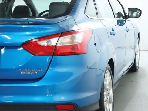 Used 2014 Ford Focus Titanium image 45