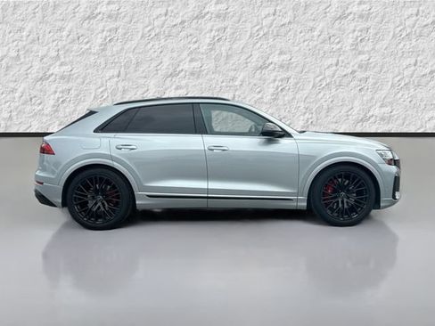 Used 2024 Audi SQ8 Prestige w/ Prestige Package AWD/4WD image 2