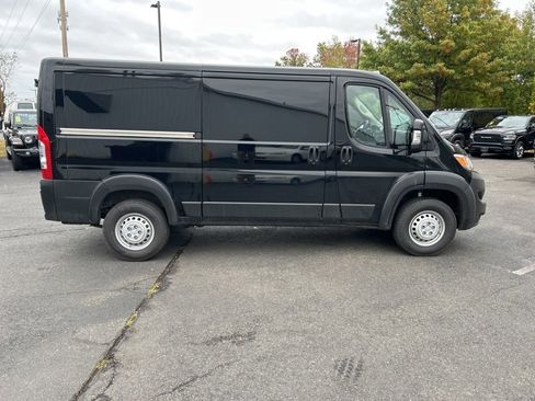 New 2026 RAM ProMaster 2500 w/ Convenience Group image 2
