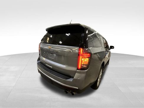 Used 2024 Chevrolet Suburban High Country w/ Max Trailering Package AWD/4WD image 5