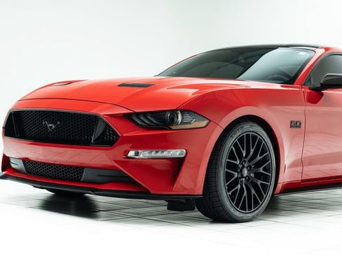 Used 2020 Ford Mustang GT w/ Equipment Group 301A RWD image 10