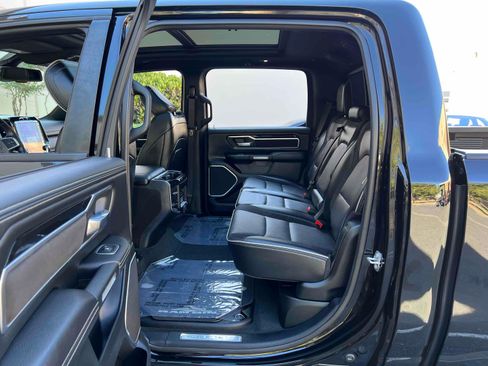 Used 2020 RAM 1500 Laramie AWD/4WD image 71