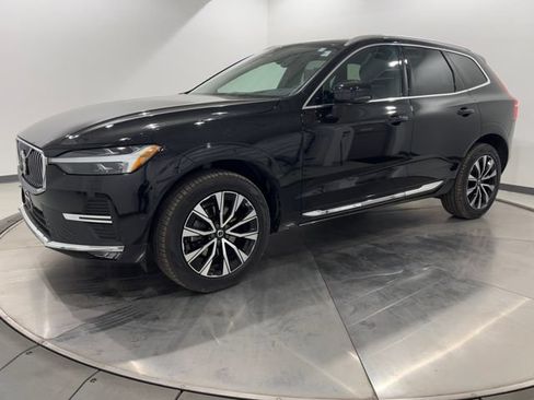 Certified 2023 Volvo XC60 B5 Plus w/ Climate Package AWD/4WD image 1