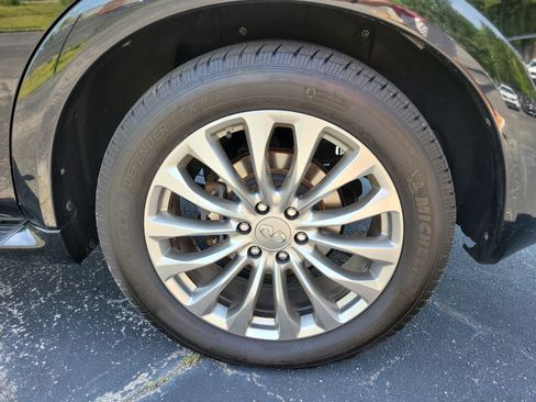 Used 2016 INFINITI QX80 Luxe w/ 22" Wheel Package image 36