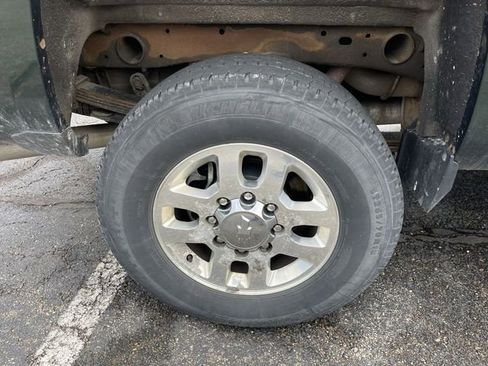 Used 2015 Chevrolet Silverado 2500 LTZ AWD/4WD image 14