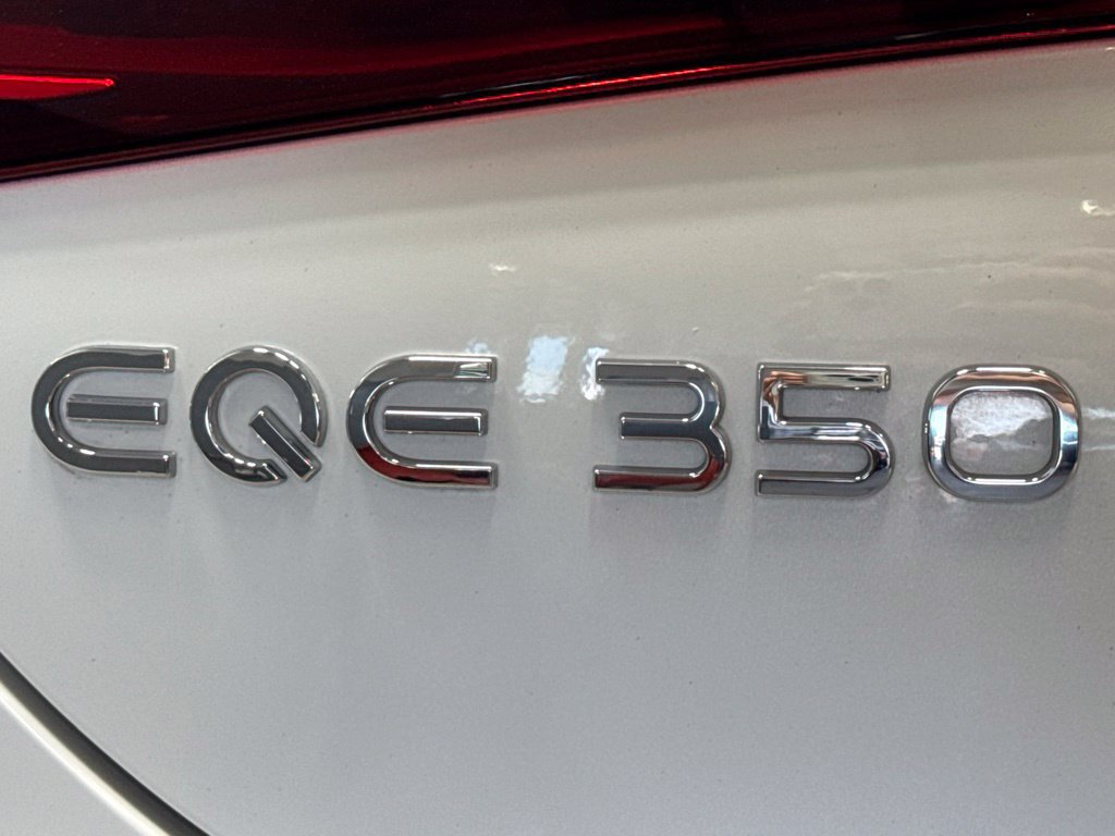 Used 2023 Mercedes-Benz EQE 350+ 4MATIC Sedan image 31
