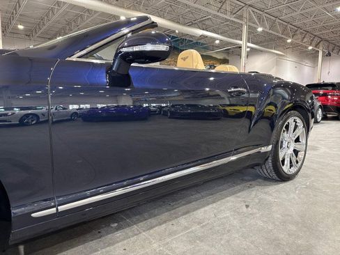 Used 2012 Bentley Continental GT w/ Convenience Specification Pkg image 23