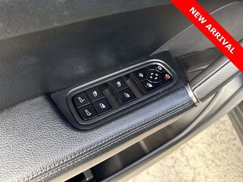 Used 2019 Porsche Cayenne Base FWD image 11