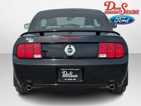 Used 2008 Ford Mustang GT RWD image 8