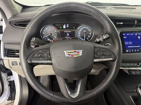 Used 2023 Cadillac XT4 Premium Luxury w/ Sun And Sound Package AWD/4WD image 24