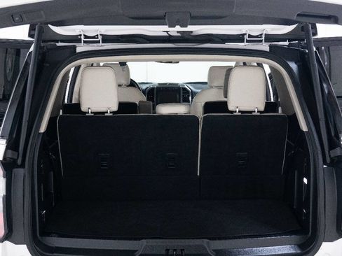 Used 2018 Ford Expedition Platinum RWD image 79