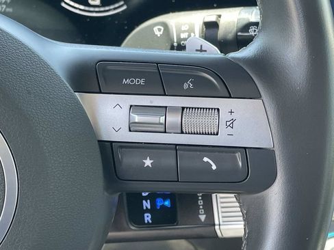 Certified 2025 Hyundai Sonata SEL FWD image 9