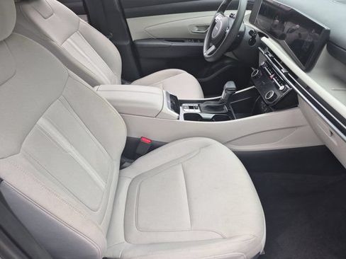Used 2025 Hyundai Tucson SEL FWD image 30