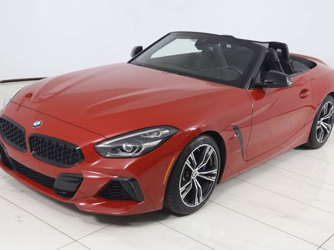 Used 2022 BMW Z4 M40i w/ Premium Package image 26