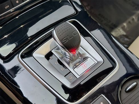 Used 2020 Mercedes-Benz SLC 300 SLC 300 image 29