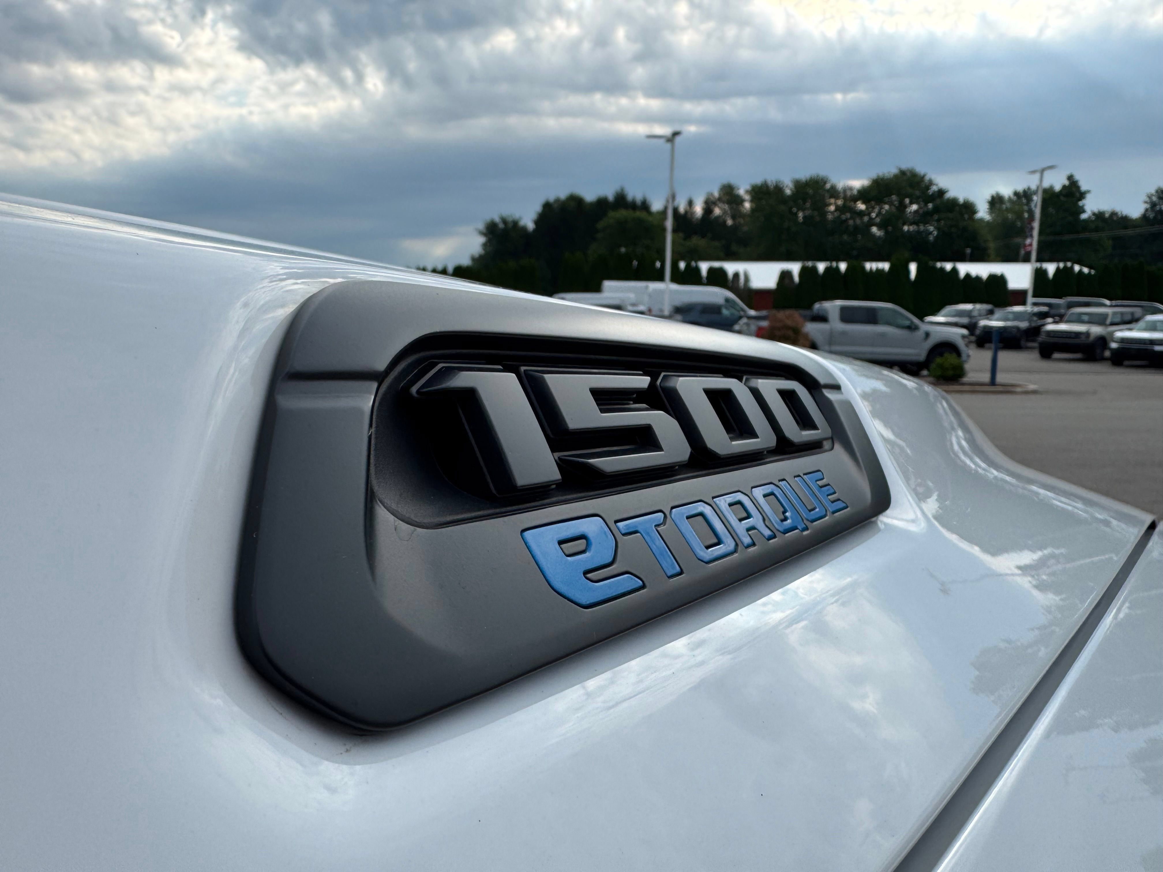 Used 2025 RAM 1500 Big Horn AWD/4WD image 9