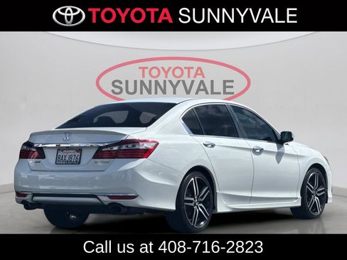 Used 2017 Honda Accord Sport image 3