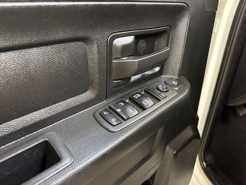 Used 2023 RAM 2500 Tradesman AWD/4WD image 32