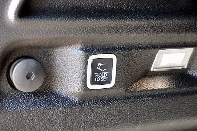 Used 2021 Jeep Grand Cherokee L Laredo AWD/4WD image 21