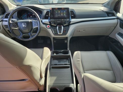 Used 2024 Honda Odyssey EX-L image 18