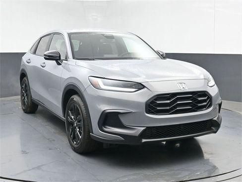 New 2026 Honda HR-V Sport image 2