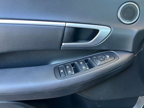Used 2025 Hyundai Sonata SEL image 18
