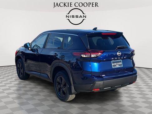 New 2026 Nissan Rogue SV w/ Cold Weather Package FWD image 7