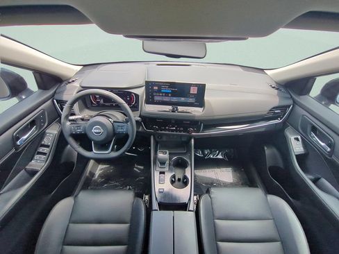 Certified 2024 Nissan Rogue SL w/ SL Premium Package FWD image 11