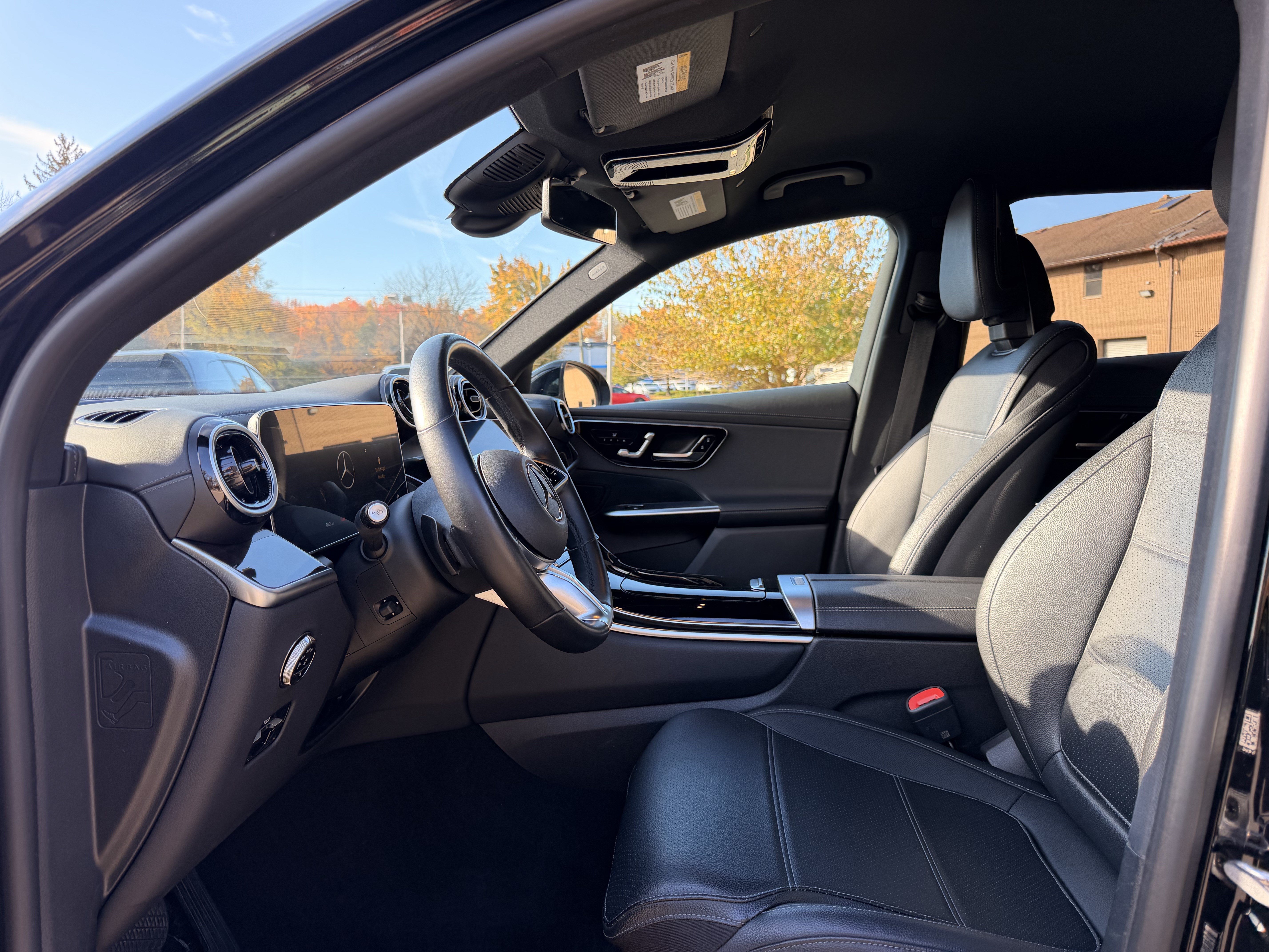 Used 2023 Mercedes-Benz GLC 300 4MATIC image 14