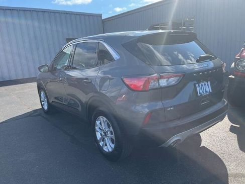 Certified 2021 Ford Escape SE w/ Cold Weather Package image 4