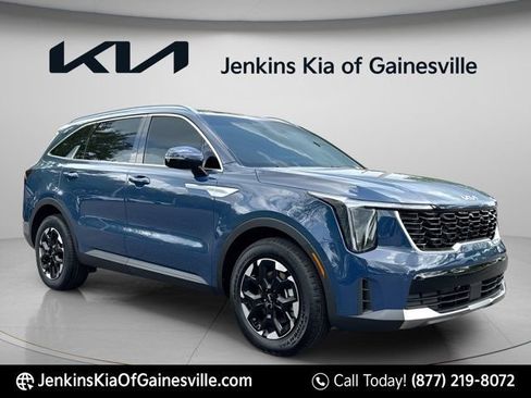 Used 2025 Kia Sorento S w/ Panoramic Sunroof Package FWD image 1