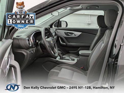 Used 2025 Chevrolet Blazer LT AWD/4WD image 3