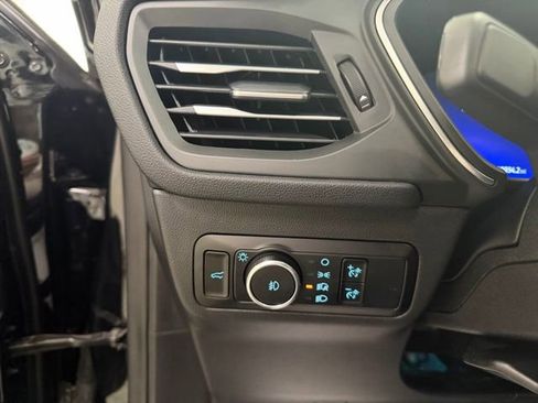 Used 2024 Ford Escape Platinum AWD/4WD image 15